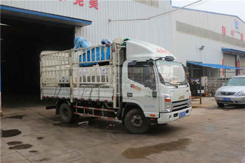 ������ϪLZ350��(x��)ɳ���ՙC�l(f��)؛�D