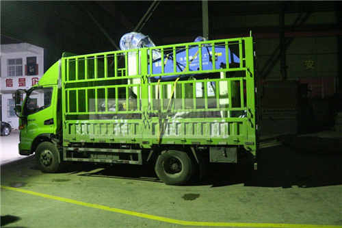 ����ꑼҘ�LZ350��(x��)ɳ���ՙC(j��)�l(f��)؛�D